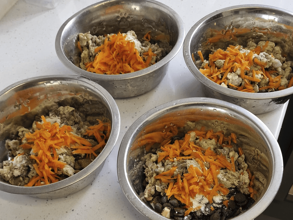 Natural Worming and Flea/Tick Prevention for Dogs – The Breckmarsh 6-Week Routine